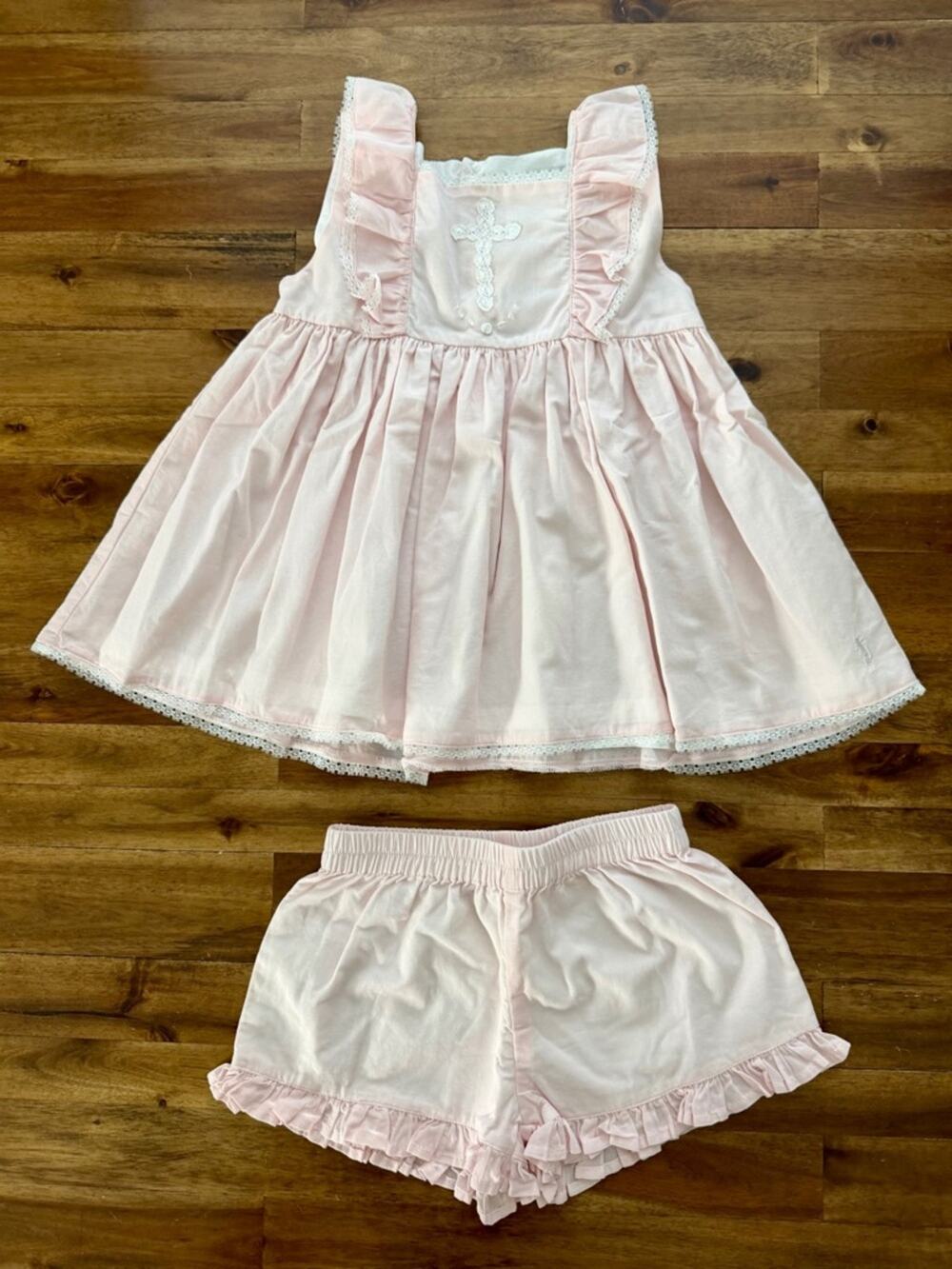 Well Dressed Wolf Girls Pink Lace Cross Embroidered Ruffled Tunic Shorts Set 4T